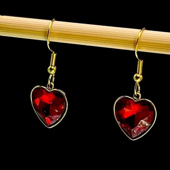 AZS 18k Gold & Red Heart Dangle Earrings - Picture 2 of 8